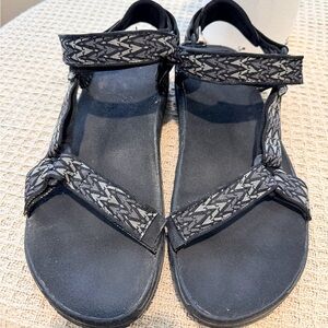 Teva Black Gray Patterned Men's Strappy Sandals